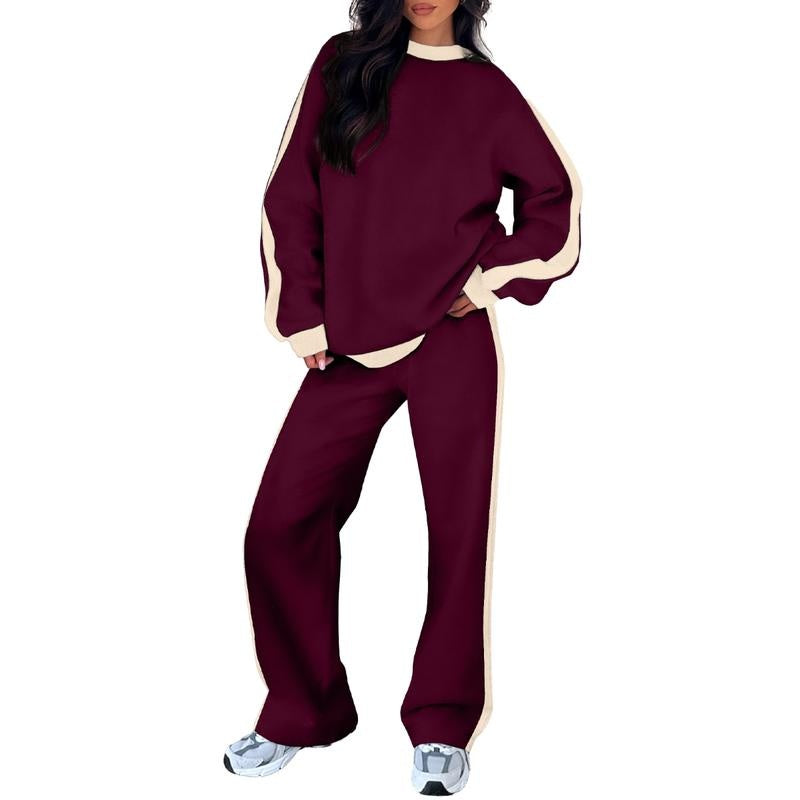 Joggingpak met zijstreep, sweater en rechte broek in bordeaux, gedragen, vooraanzicht