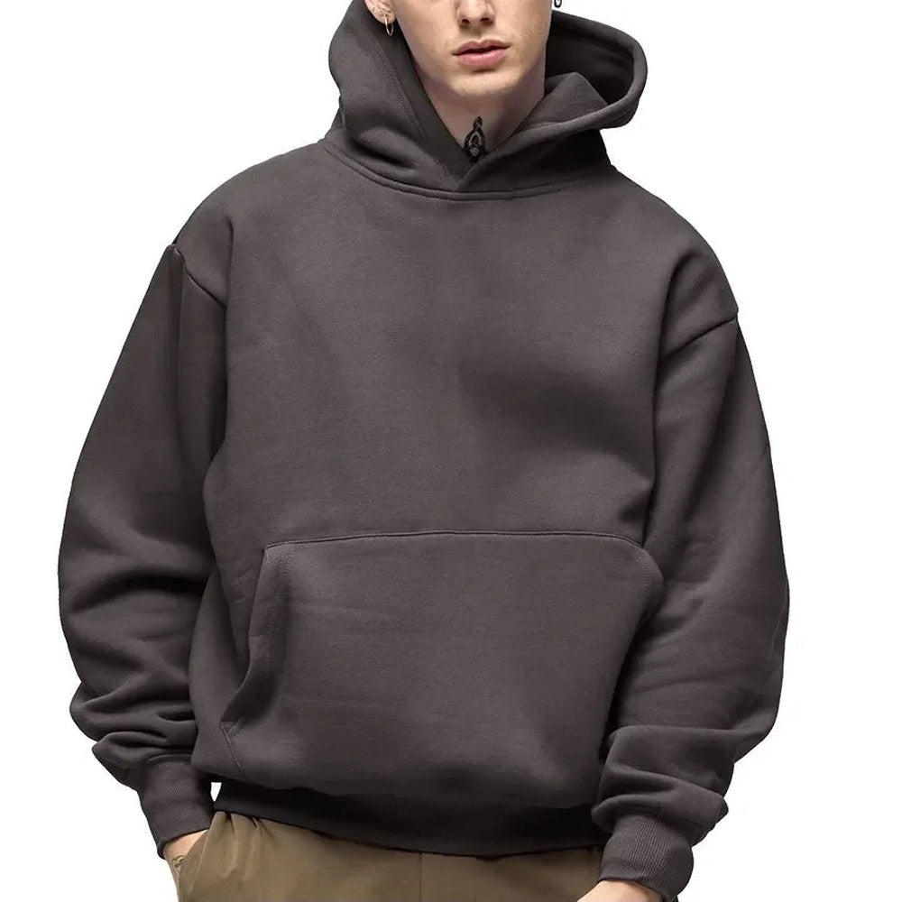 Dikke katoenen hoodie voor heren in donkergrijs, gedragen, voorkant