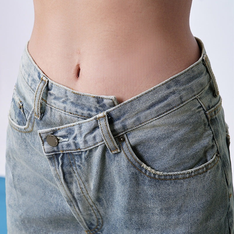 Close-up van de asymmetrische gekruiste tailleband