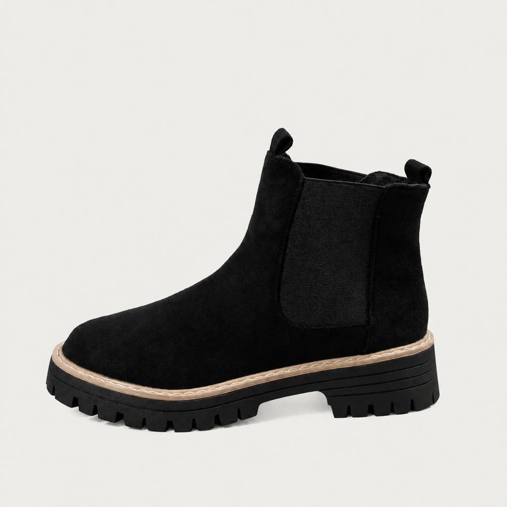 Zwarte Chelsea boot in suèdelook met profielzool