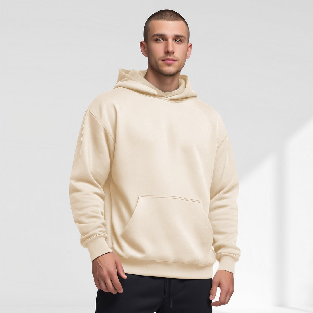 Oversized hoodie met verlaagde schouders voor heren in crème, gedragen, voorkant