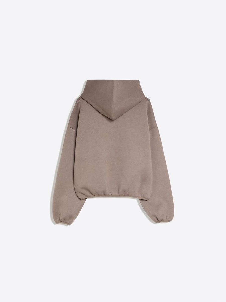 Taupe oversized hoodie, liggend achterkant