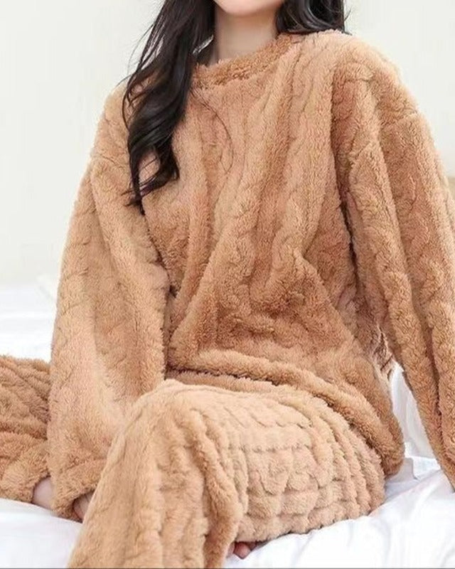 Bruine pluizige fleece pyjamaset
