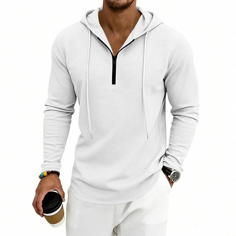 Hoodie met korte rits en wafelstructuur voor heren in wit, gedragen, voorkant