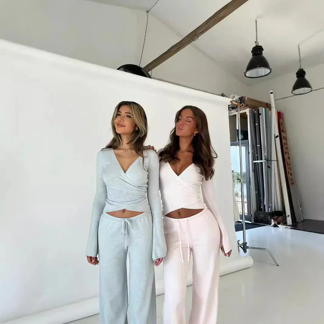 Broek en top set | Lange mouwen | V-hals | Tweedelige set | Dameskleding-Boutique Moda