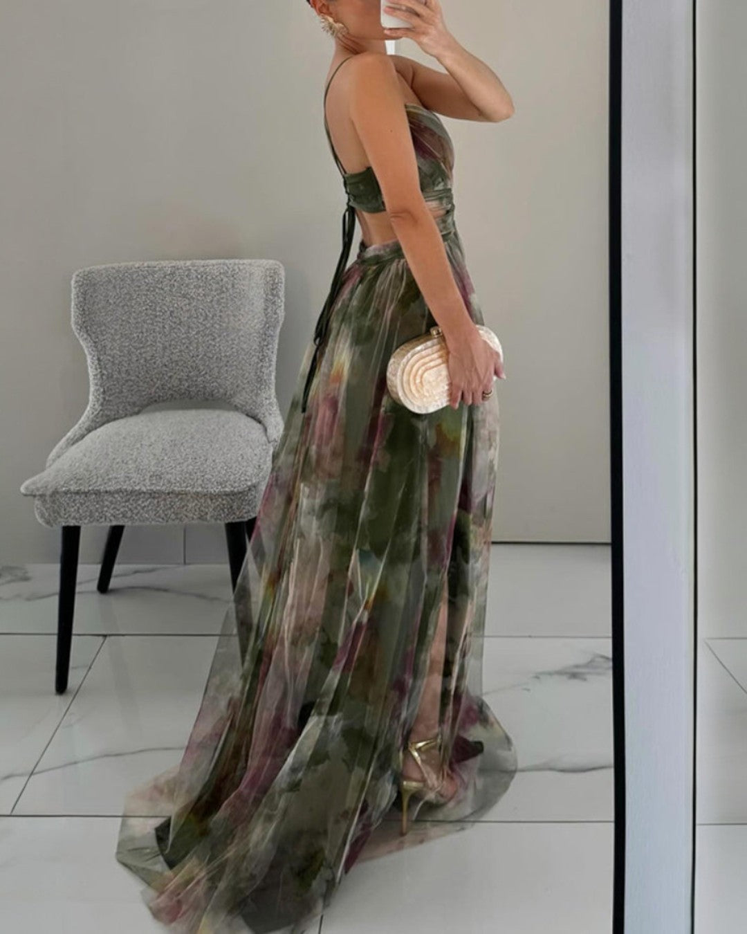 Chiffonjurk | Mouwloos | Geplooid | Jurk met uitsnijdingen | Maxi-jurk-Boutique Moda