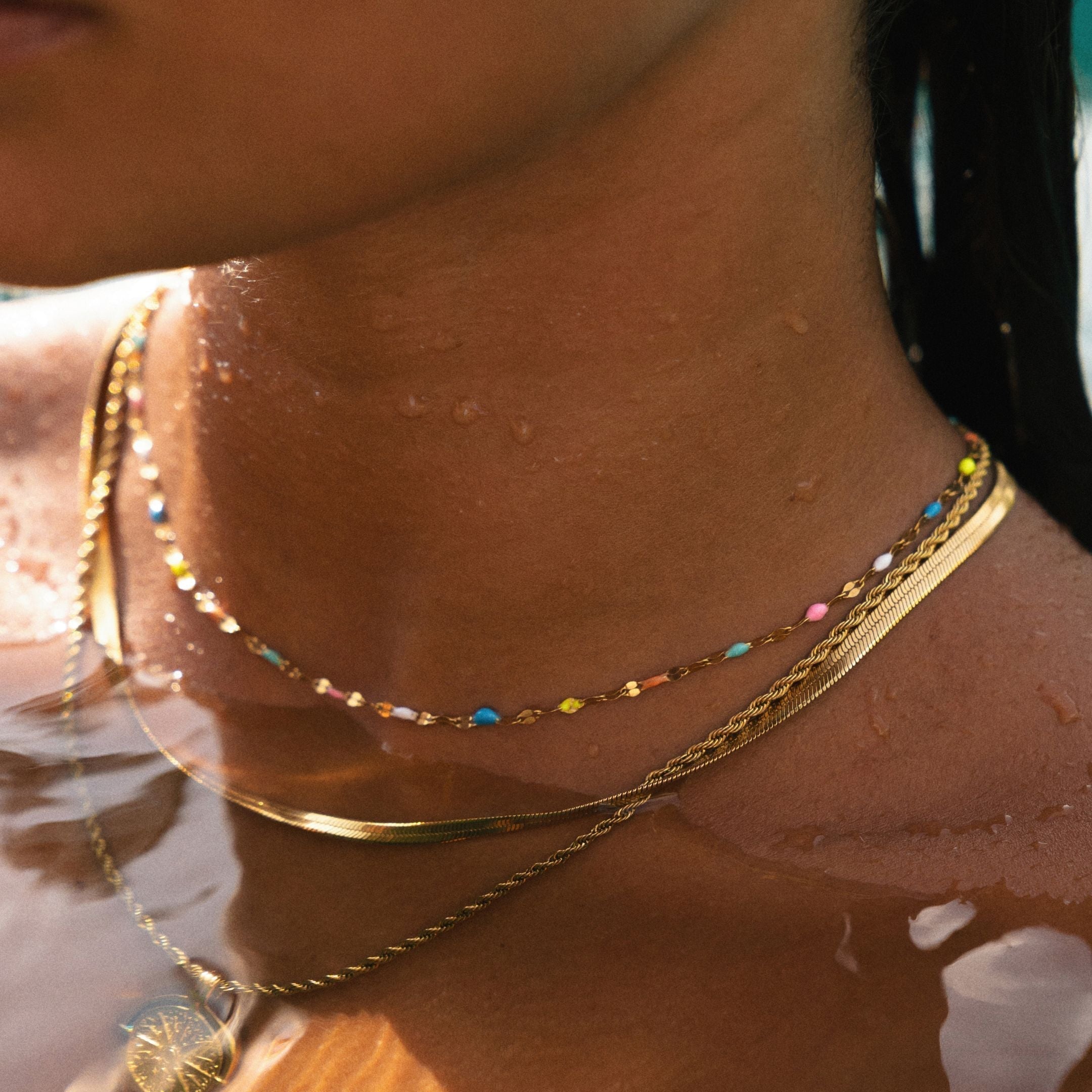Choker Ketting Dames | Dunne Ketting met Kleurrijke Emaille Kraaltjes-Boutique Moda