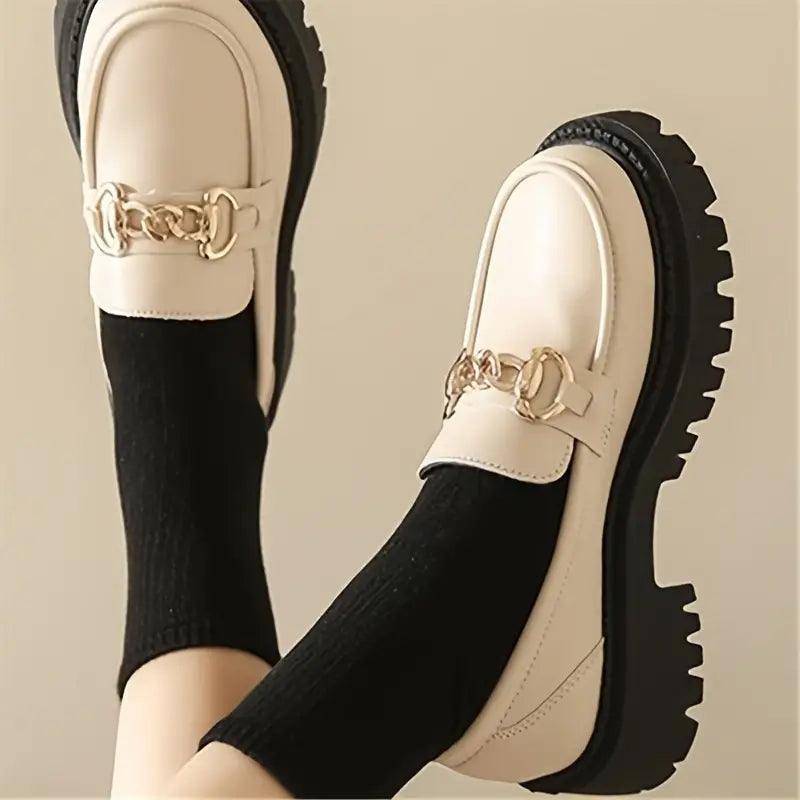 Chunky Loafers, Slip-On, Decor Ketting, Damesschoenen, Platform schoenen-Boutique Moda