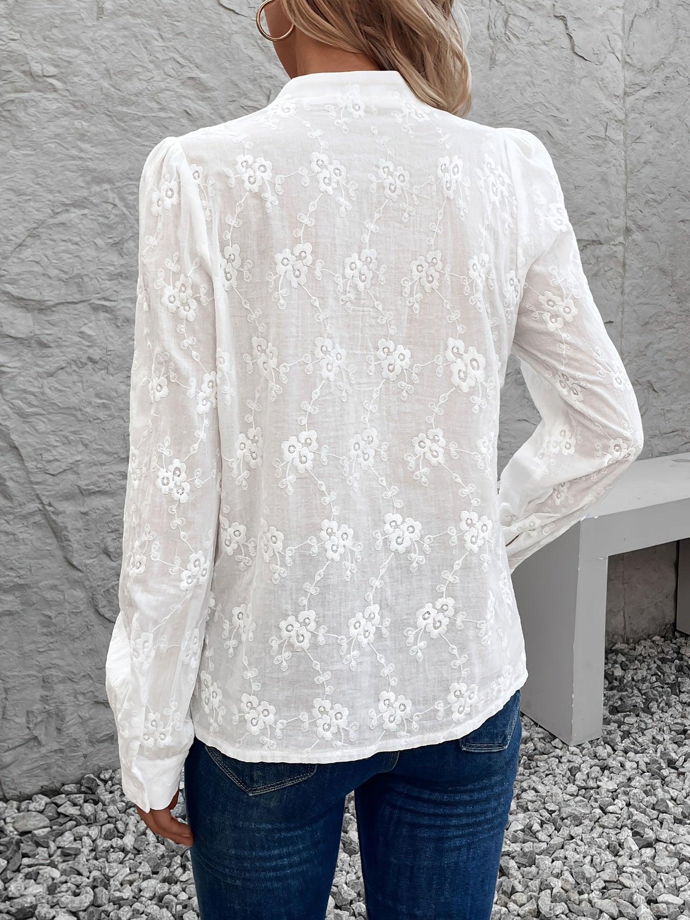 Damesoverhemd - Geborduurd - Lange mouwen - Wit overhemd - Blouse met knopen-Boutique Moda