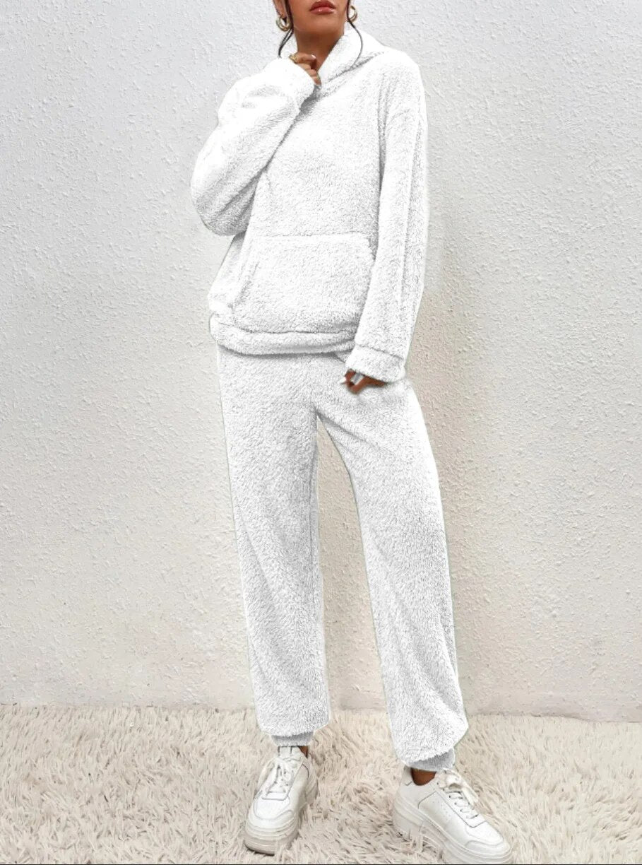 Fleece loungewear | Comfortabel | Teddyfleece | Hoodie en joggingbroek set | Loungewear voor dames-Boutique Moda