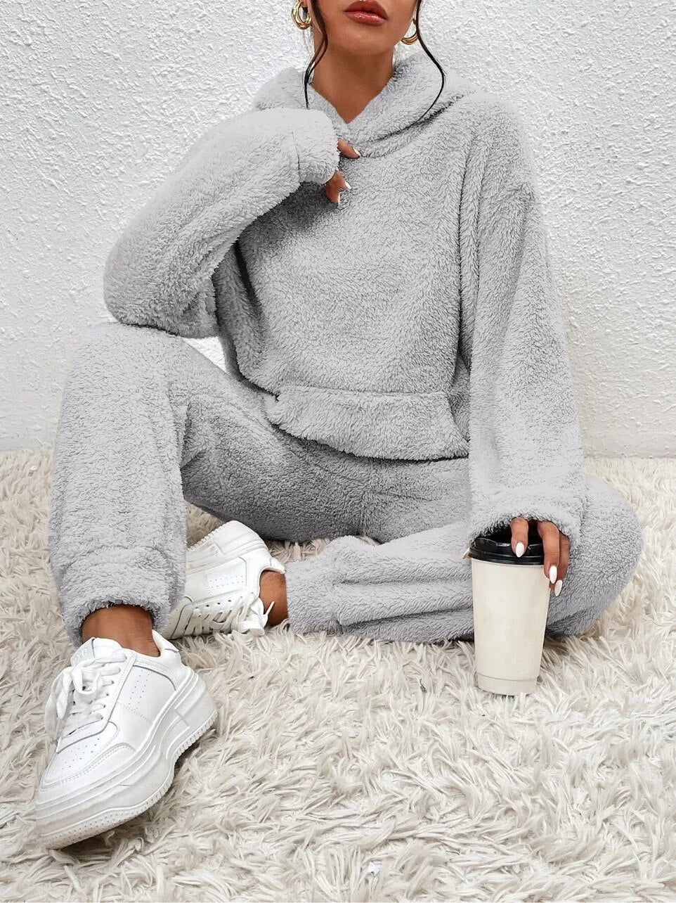Fleece loungewear | Comfortabel | Teddyfleece | Hoodie en joggingbroek set | Loungewear voor dames-Boutique Moda