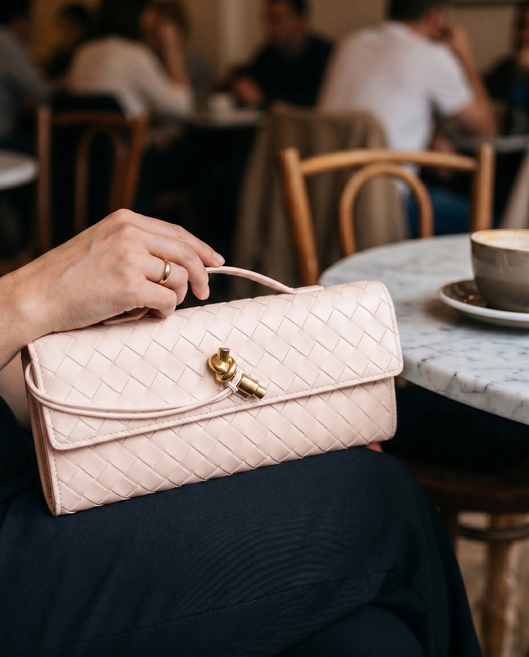 Schoudertas Dames – Gevlochten Kunstleren Clutch met Crossbody Band-Boutique Moda