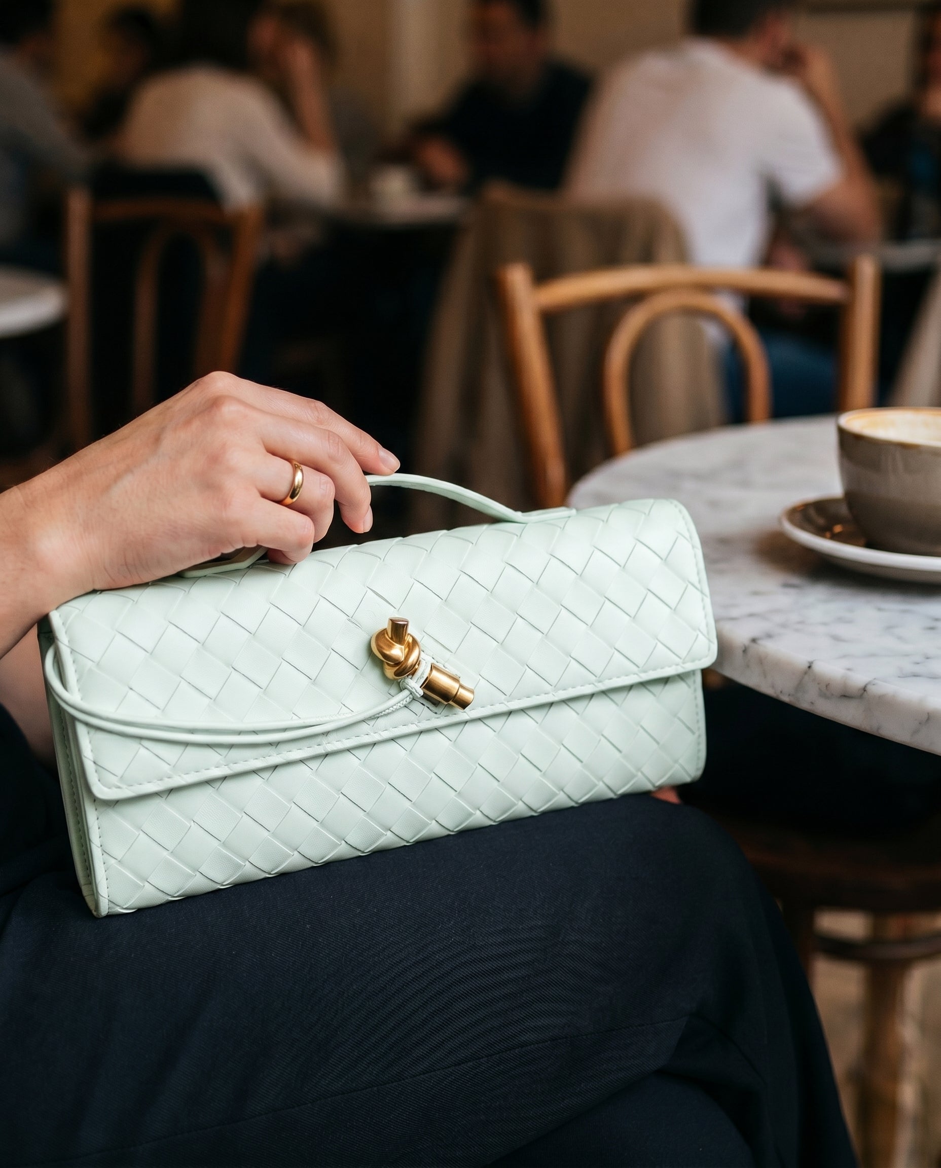 Schoudertas Dames – Gevlochten Kunstleren Clutch met Crossbody Band-Boutique Moda
