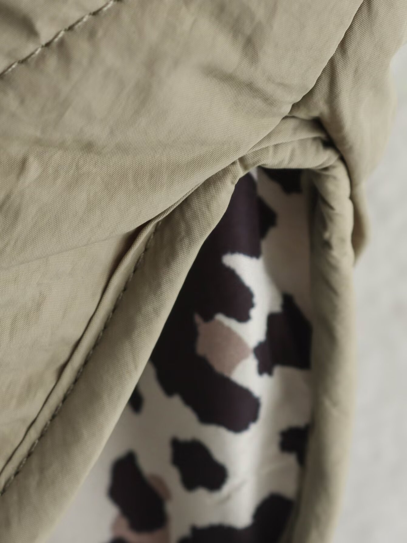 Gewatteerd jack - Gewatteerd jack met luipaardprint voor dames-Boutique Moda