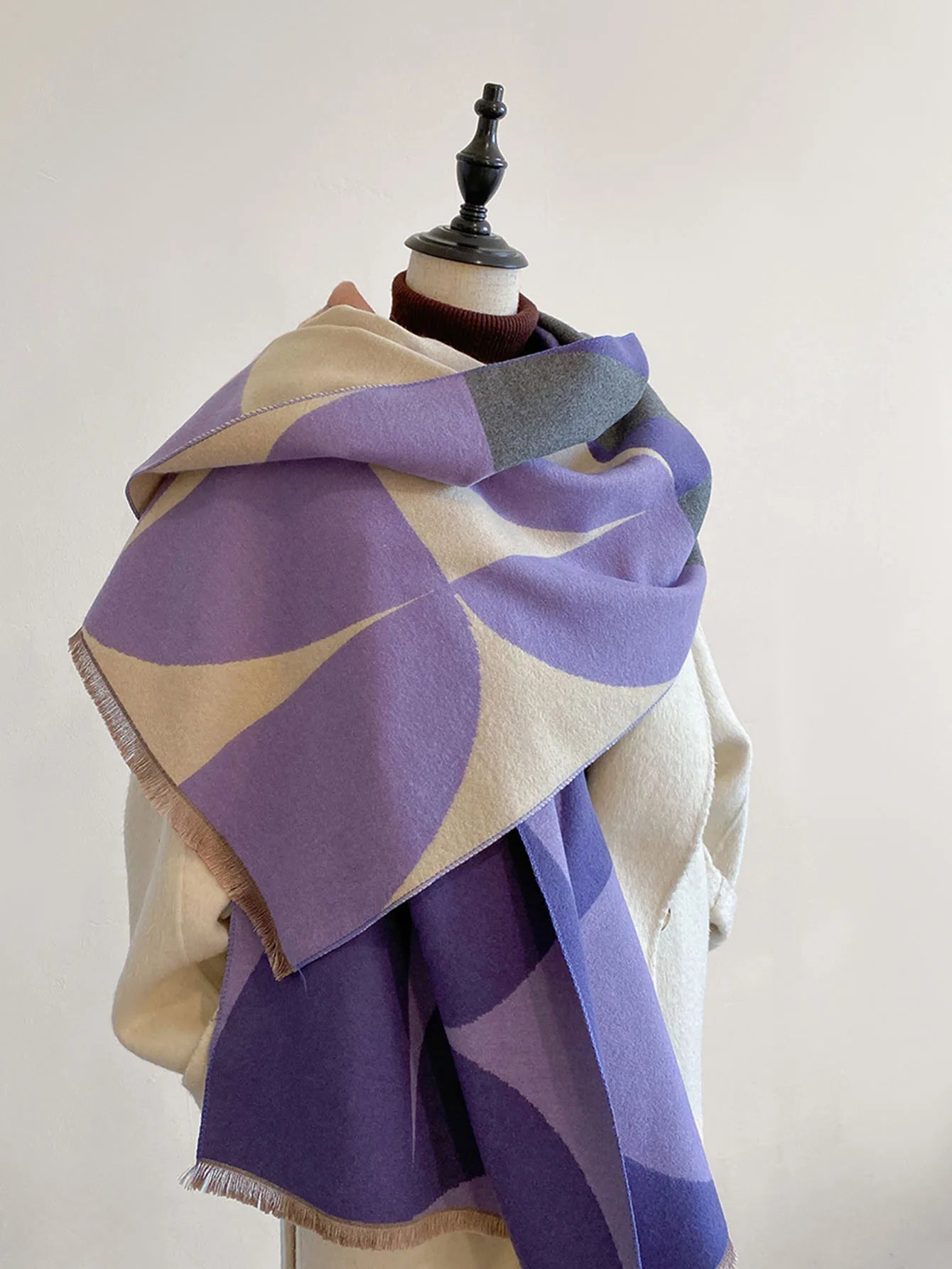 Grote sjaal - Zachte sjaal met patroon voor dames-Boutique Moda
