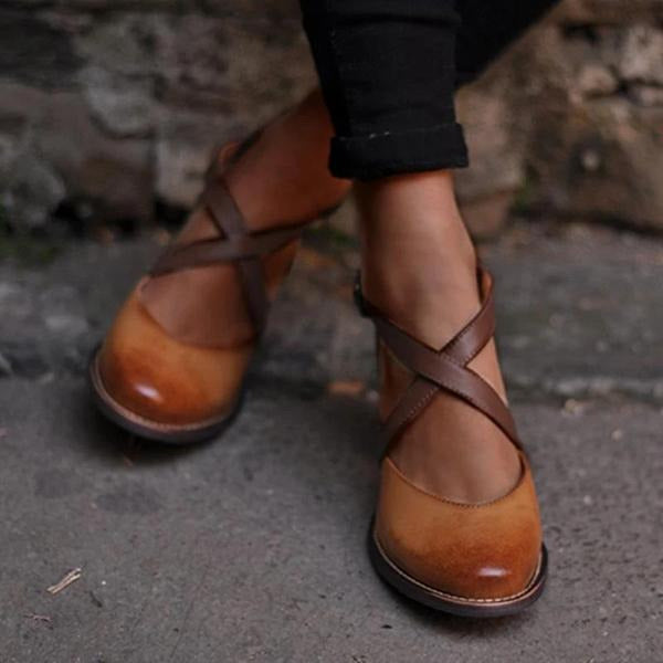 Hakken - Gesloten teen - Blokhak - Leren sandalen - Damessandalen-Boutique Moda