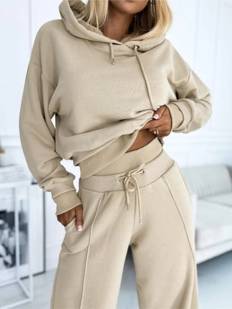 Hoodie en Jogger Set | Korte Hoodie | Wijde Pijpen | Joggingpak | Co-Ord Set Dames