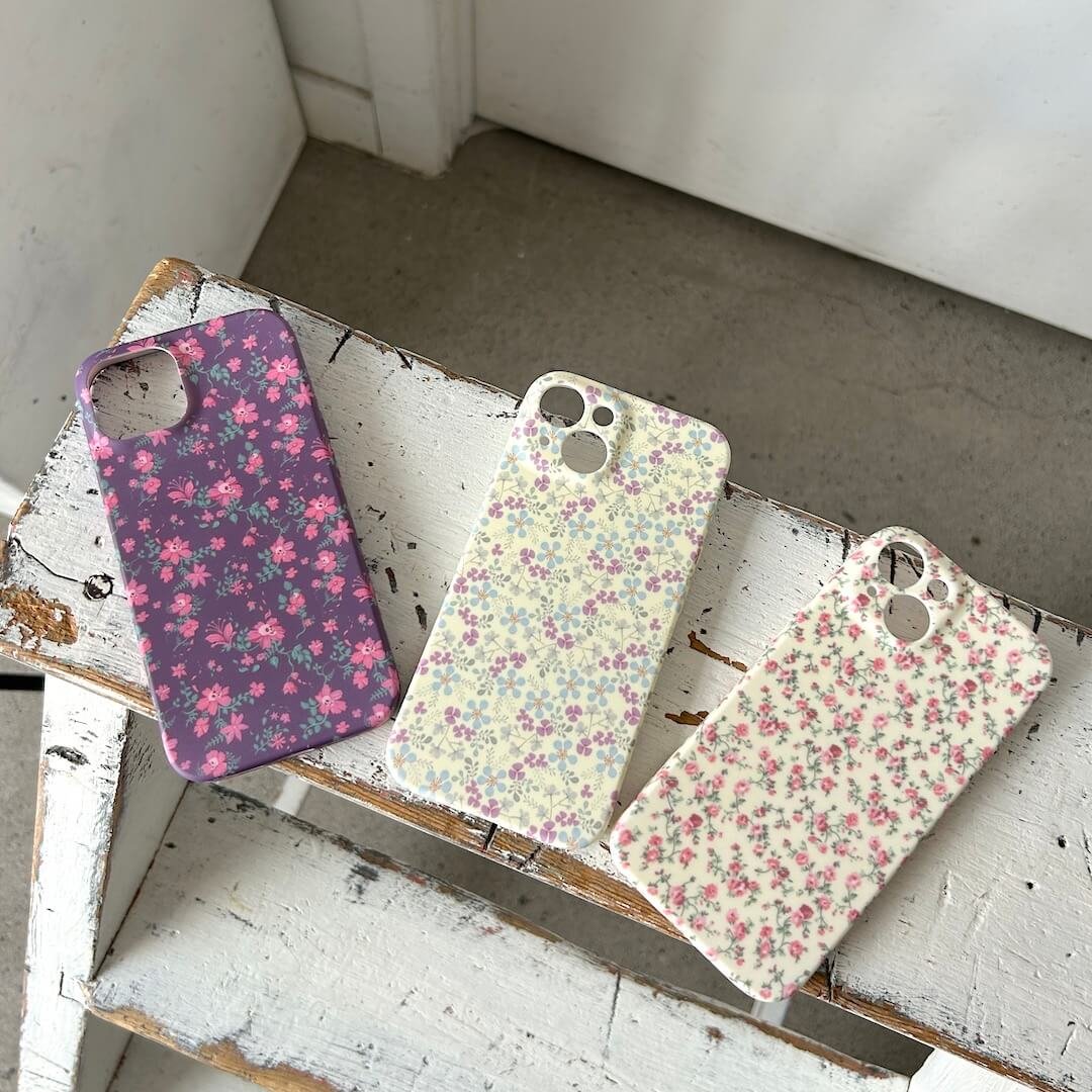 iPhone hoesje met bloemetjes 1