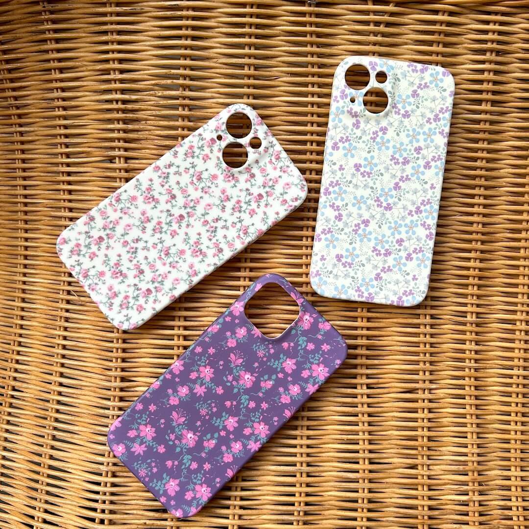 iPhone hoesje met bloemetjes 8
