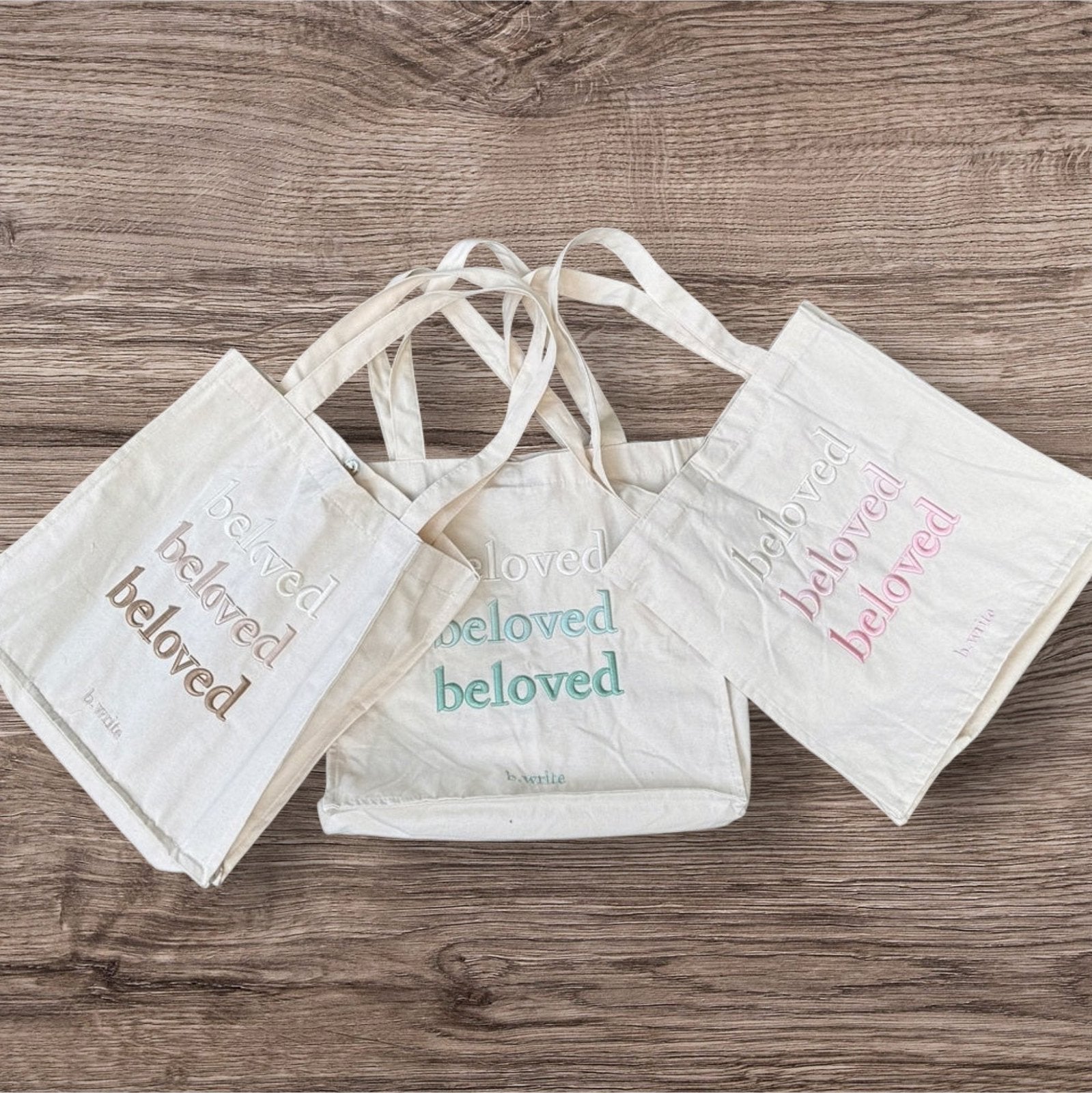Canvas Tas Dames | Geborduurde Tekst | Magneetsluiting en Binnenvak-Boutique Moda
