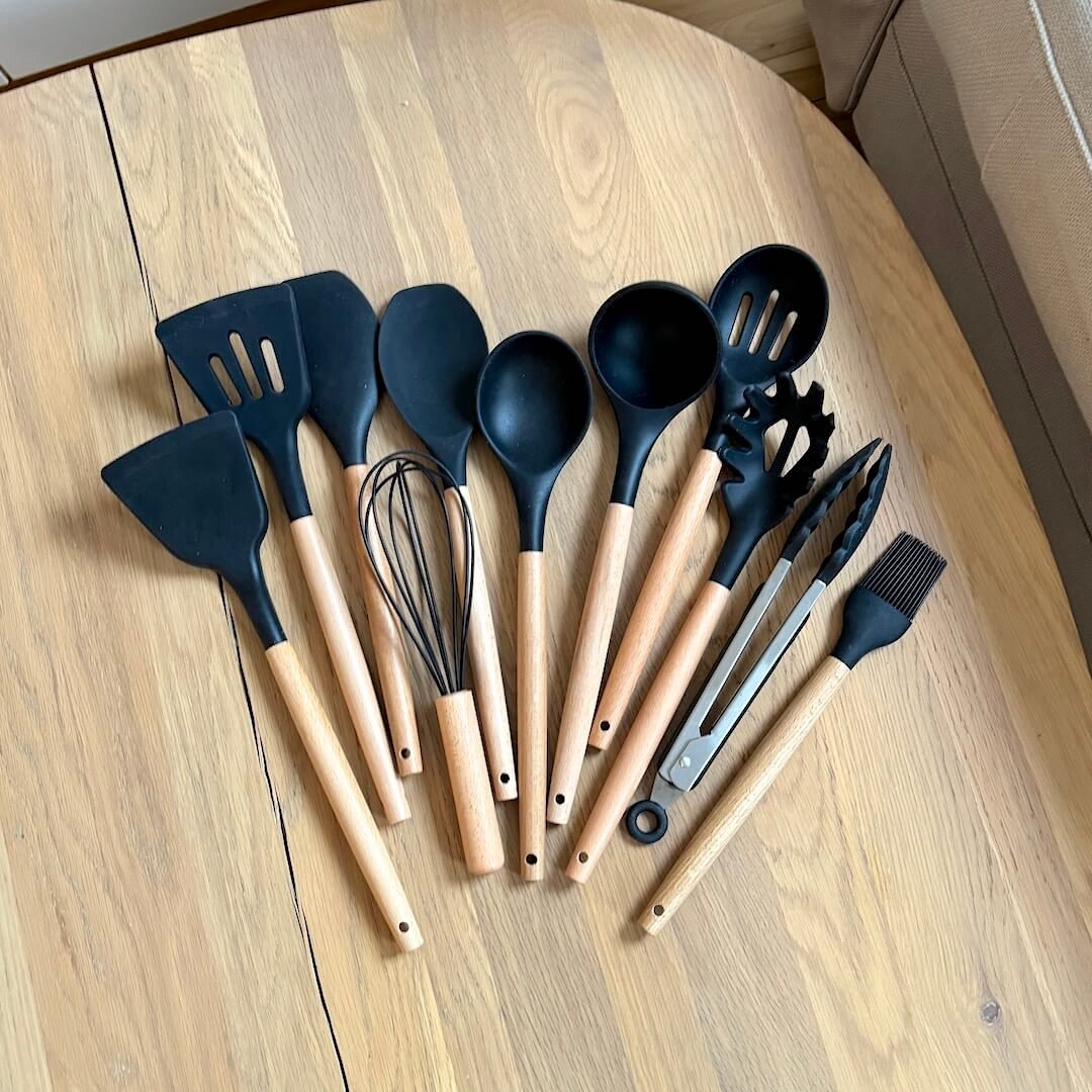 Siliconen keukengerei met houten steel 3