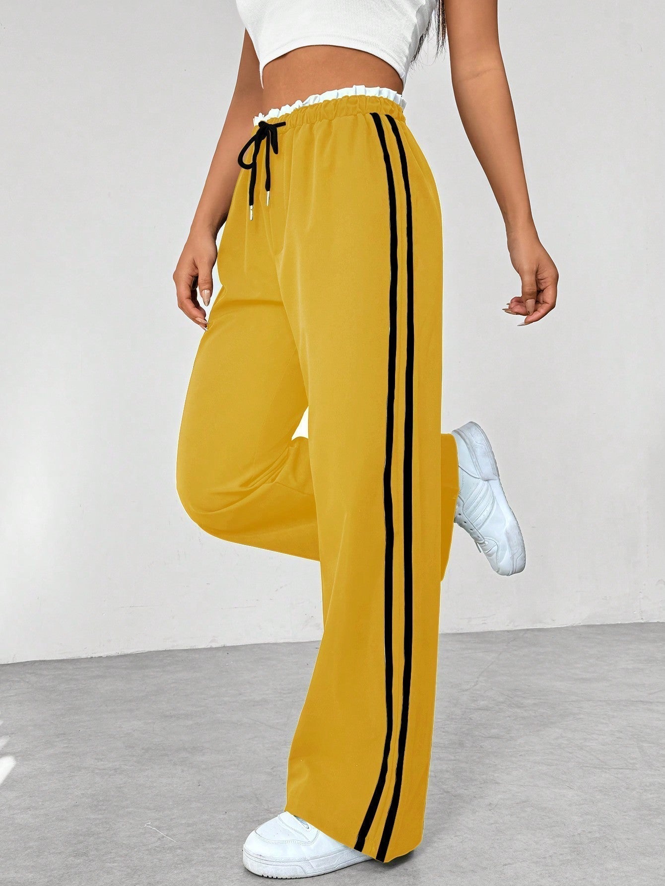 Joggers met wijde pijpen - Gestreept - Koord - Sweatbroek met wijde pijpen - Dames trainingsbroek-Boutique Moda