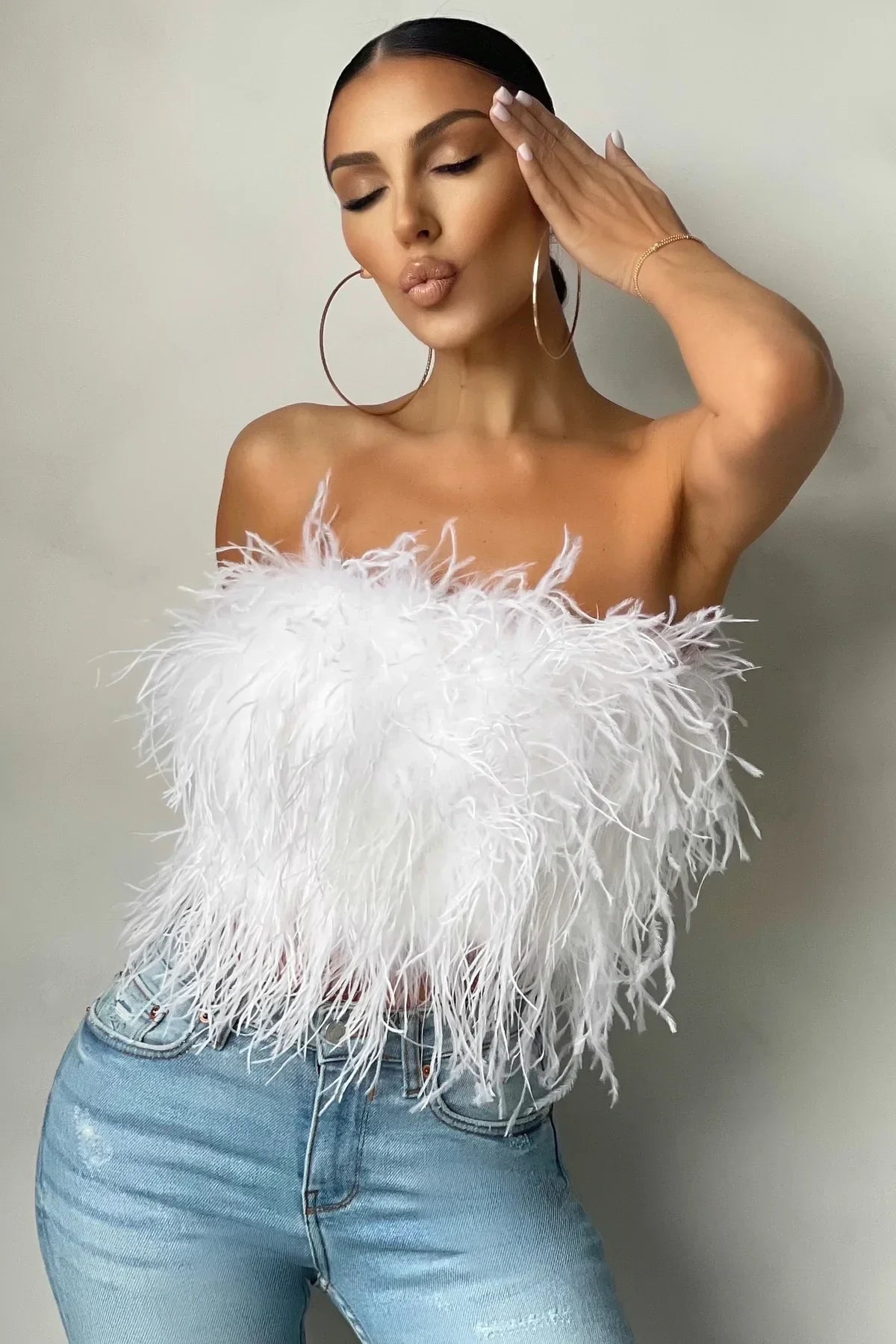 Katrine Feather Top | Stijlvolle veren crop top is een toptrend dit jaar-Boutique Moda