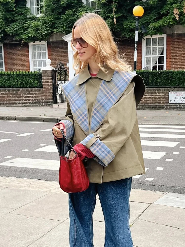 Korte trenchcoat - Olijfgroen - Omkeerbaar - Oversized jas - Damesjas-Boutique Moda