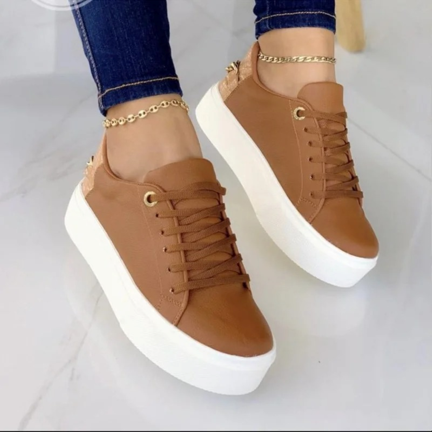 Leren sneakers - Dames Sneakers met Dikke Zool en Vetersluiting-Boutique Moda