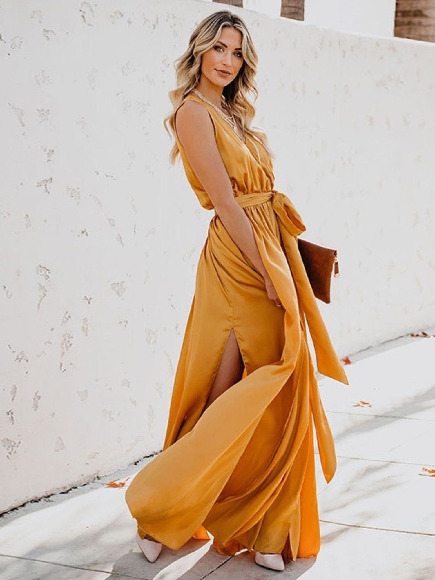 Maxi-jurk - Split - Strikt in de taille - Soepelvallende jurk - Zomerjurk-Boutique Moda