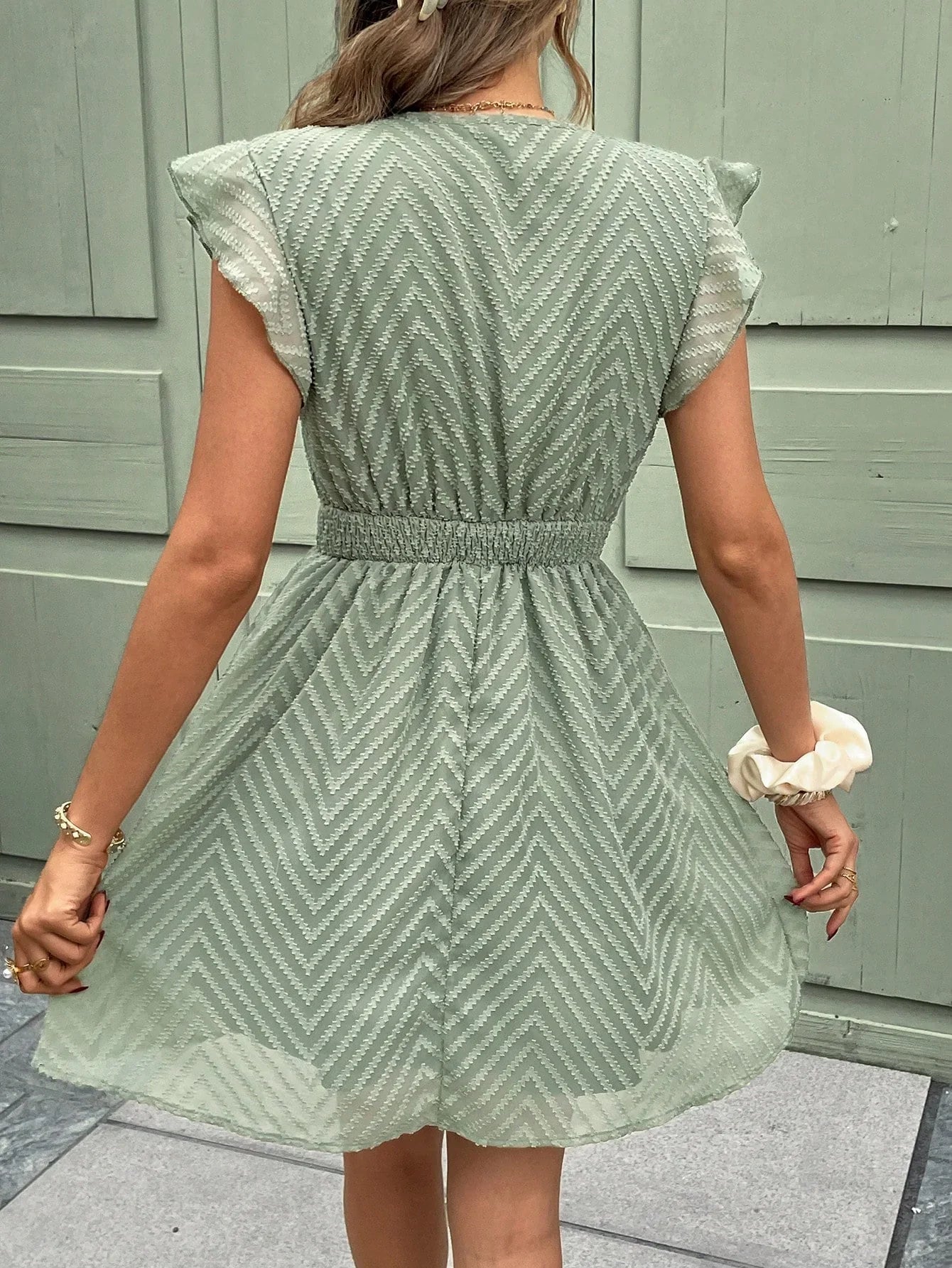 Minijurk | Soepelvallend | Vlindermouwen | Jurk met V-hals | Zomerjurk-Boutique Moda