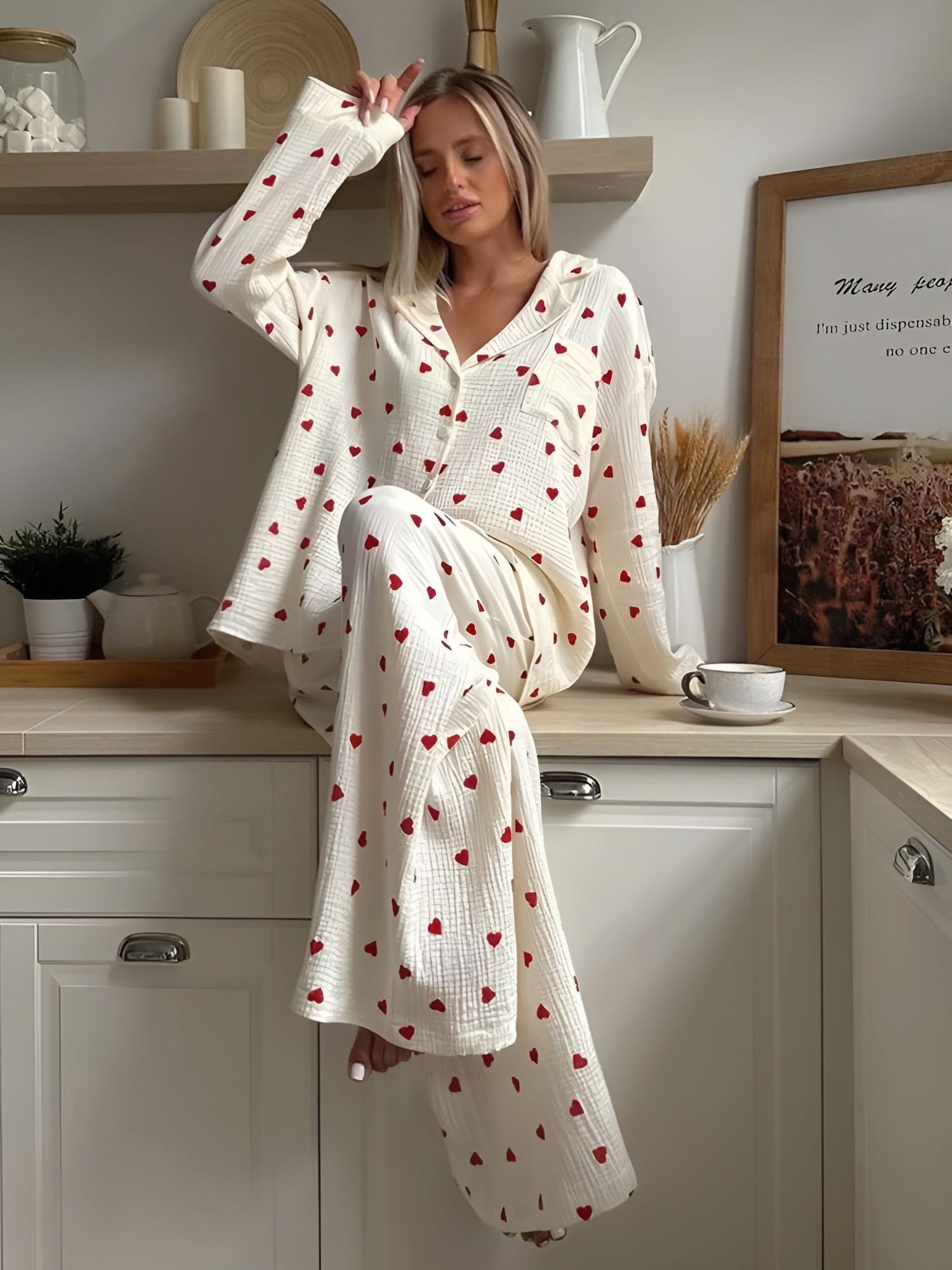 Pyjamaset - Dameslinnen lange mouwen Pyjama met hartjesprint-Boutique Moda