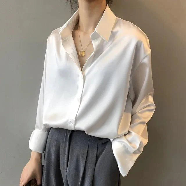 Satijnen Blouse - Elegant Satijnen Dameshemd met Lange Mouwen en Knoopsluiting-Boutique Moda