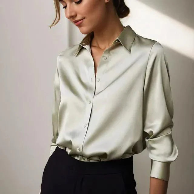 Satijnen Blouse - Elegant Satijnen Dameshemd met Lange Mouwen en Knoopsluiting-Boutique Moda
