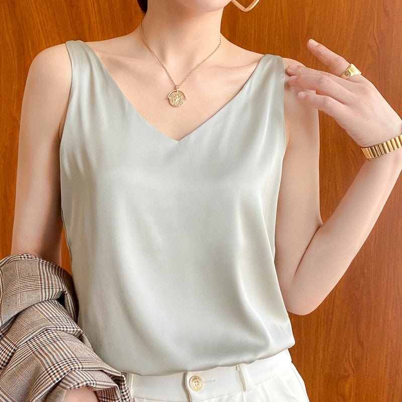 Satijnen Top - Elegante, lichte mouwloze top met V-hals voor dames-Boutique Moda