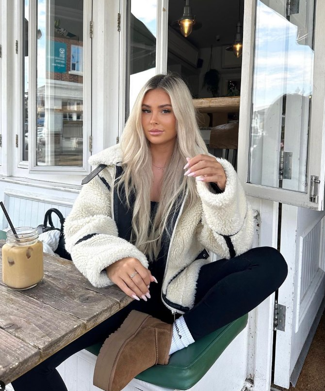 Teddy Jacket - Witte oversized jas van imitatiebont voor dames-Boutique Moda