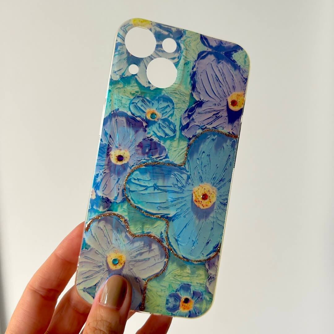 Telefoonhoesje iPhone | Bloemen Reliëf | Roze of Blauw-Boutique Moda