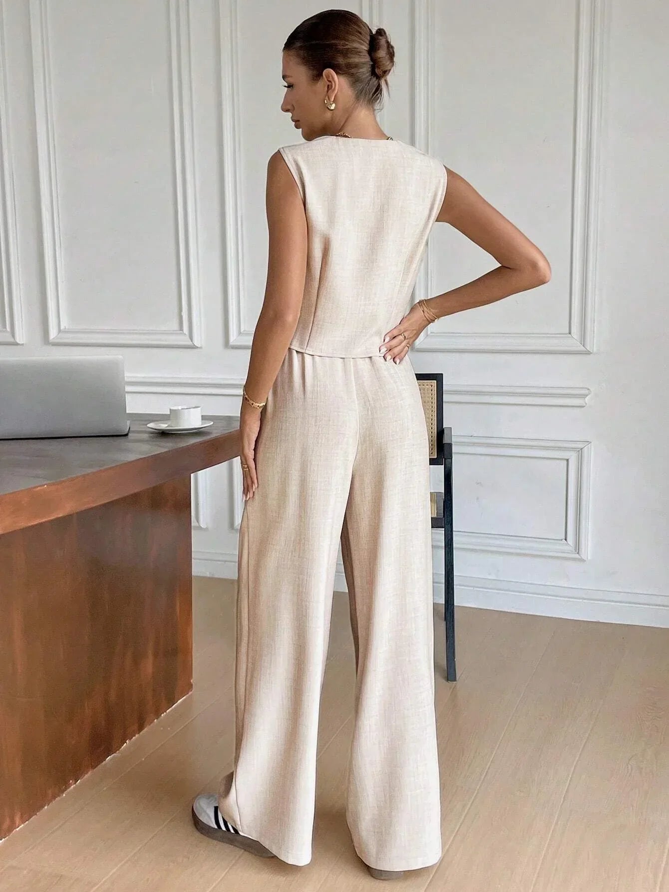 Vest en broek | Geplooid | Wijde pijpen | Tweedelige set | Damescollectie-Boutique Moda