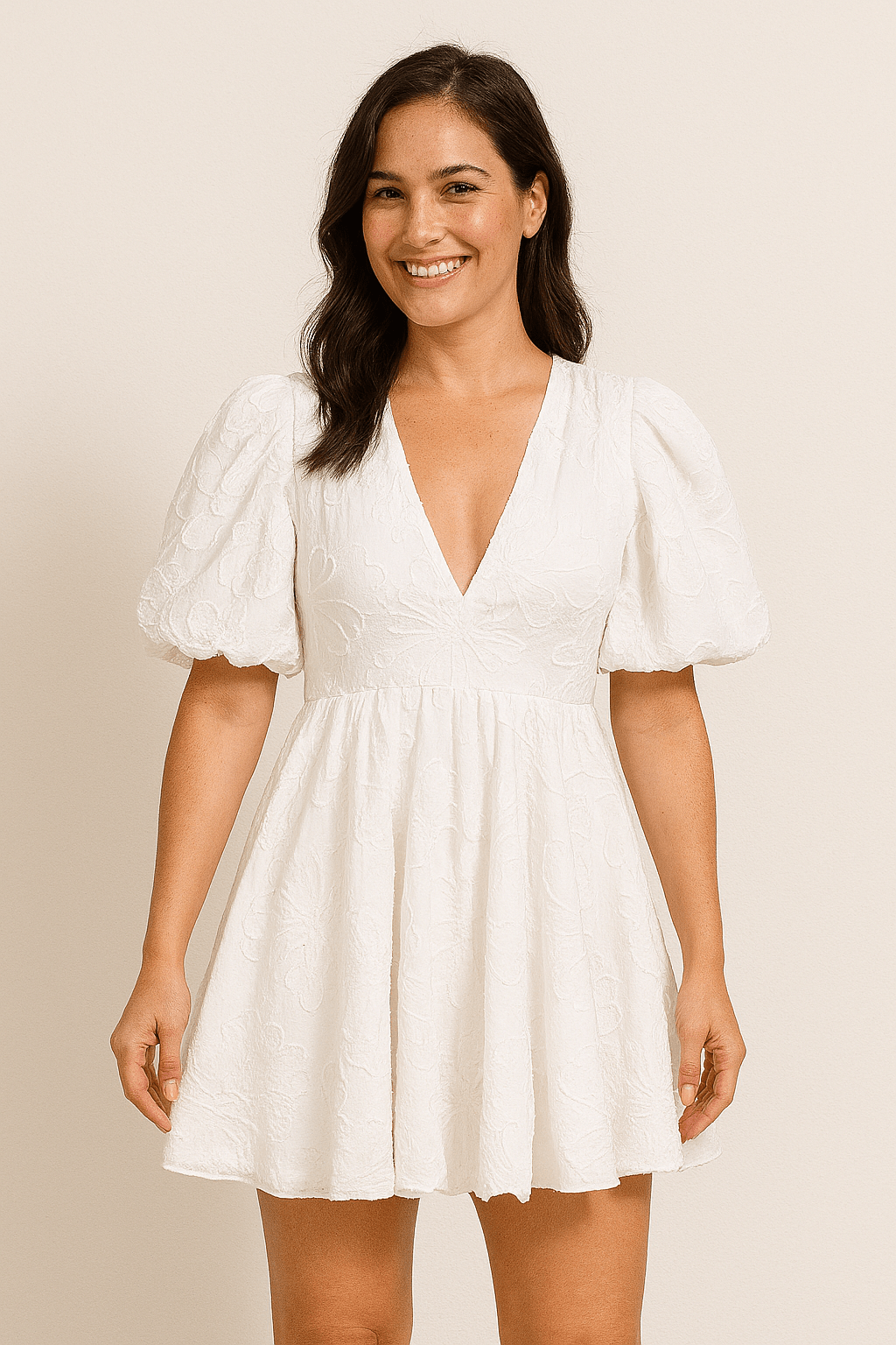 Witte jurk – mini-jurk voor vrouwen met pofmouwen-Boutique Moda