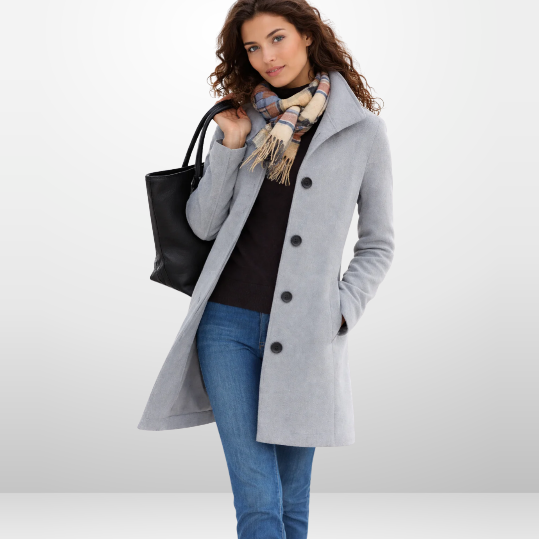 Wollen trenchcoat dames in lichtgrijs, volledige lengte op een neutrale achtergrond