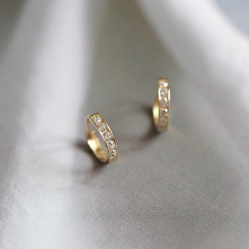 Zirkonia Oorbellen | 14k Verguld | Kleine Klapcreolen-Boutique Moda