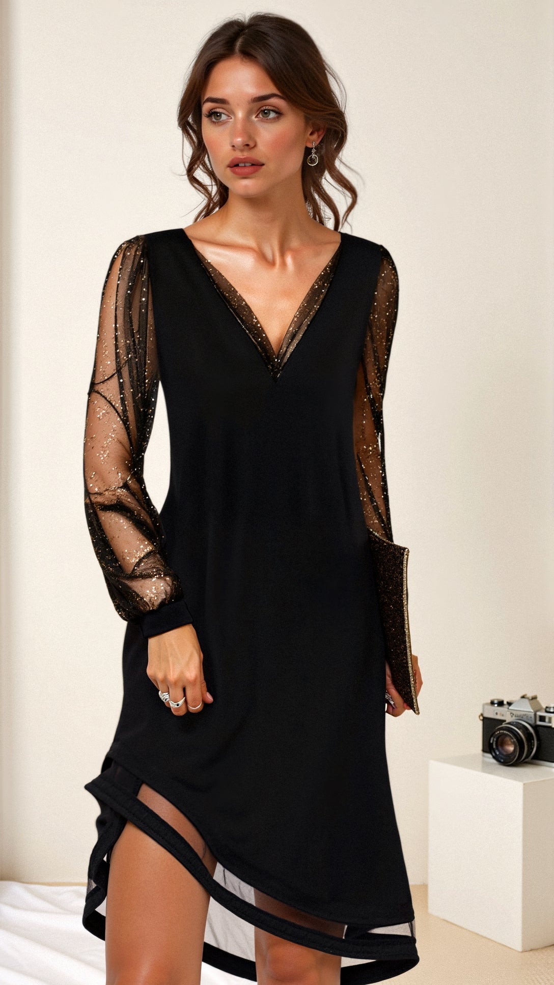 Zwarte jurk | Mesh mouwen | Lange mouw | Avondjurk | V-hals-Boutique Moda