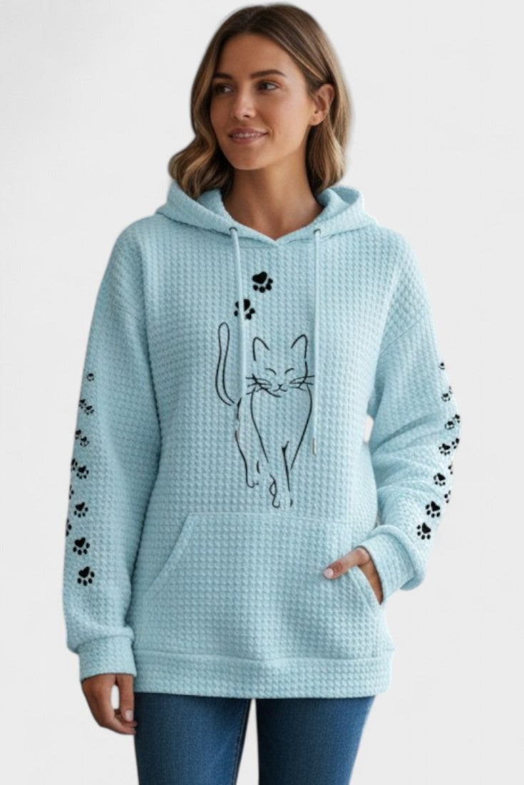 Lichtblauwe hoodie met wafelstructuur en zwarte kattenprint