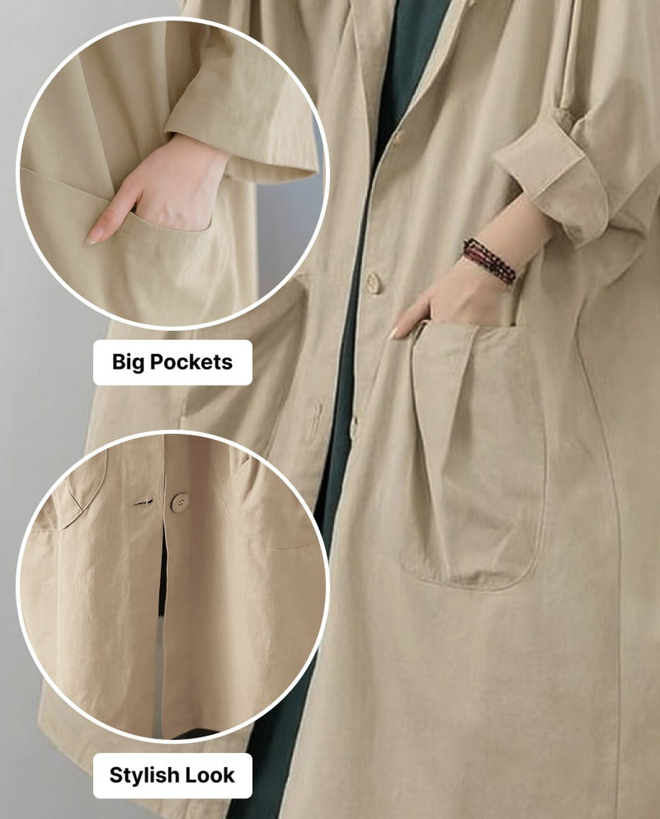 Beige jas met grote zakken, gedragen door persoon, detailfoto's zakken | Boutique Moda