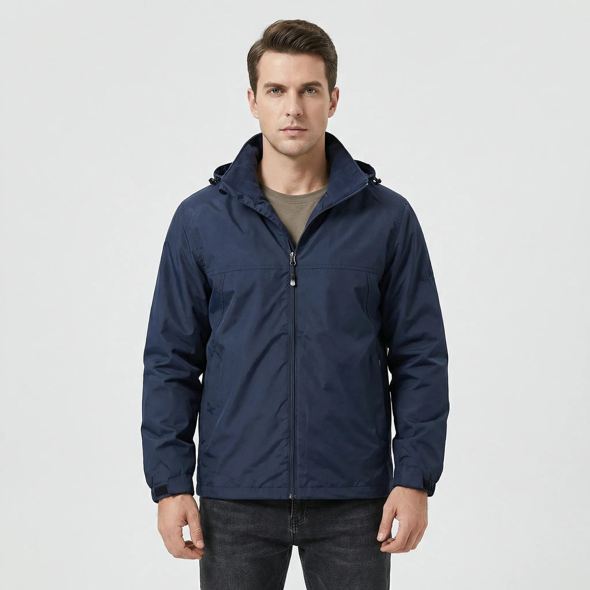 Marineblauwe tussenjas met afneembare capuchon