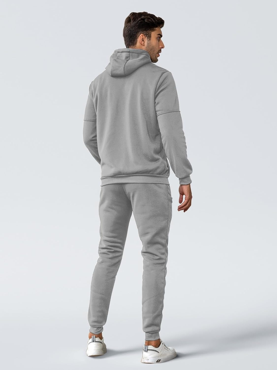 Lichtgrijs trainingspak met ritshoodie, achterkant | Boutique Moda