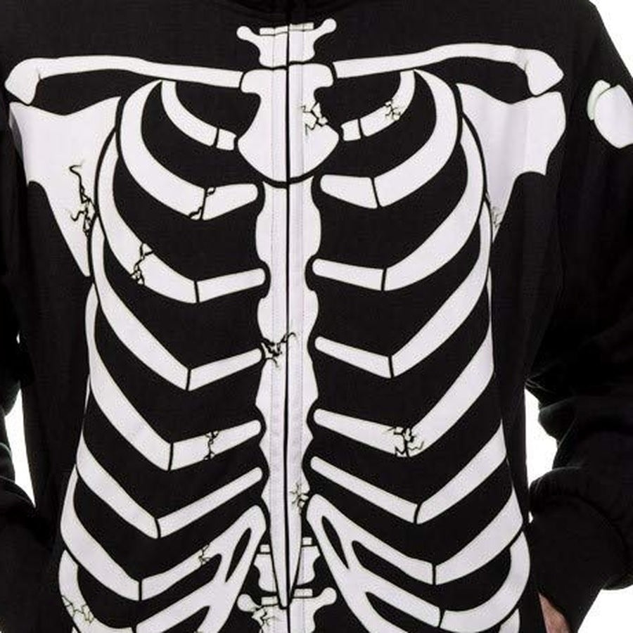 Zwarte hoodie met wit skeletprint, met rits, gedragen door een persoon | Boutique Moda