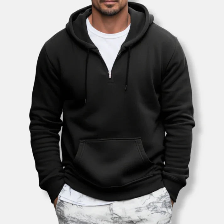 Half zip hoodie voor heren in zwart, gedragen, voorkant