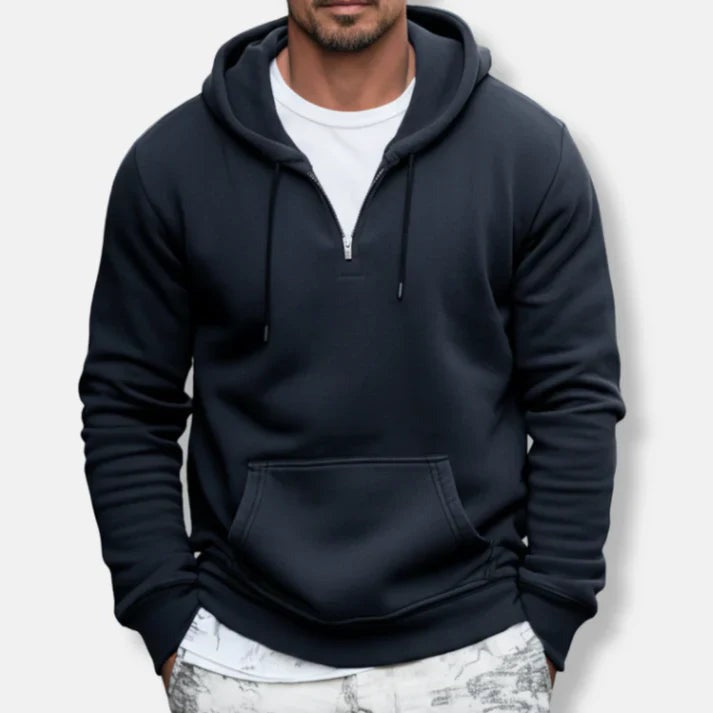 Half zip hoodie voor heren in marineblauw, gedragen, voorkant