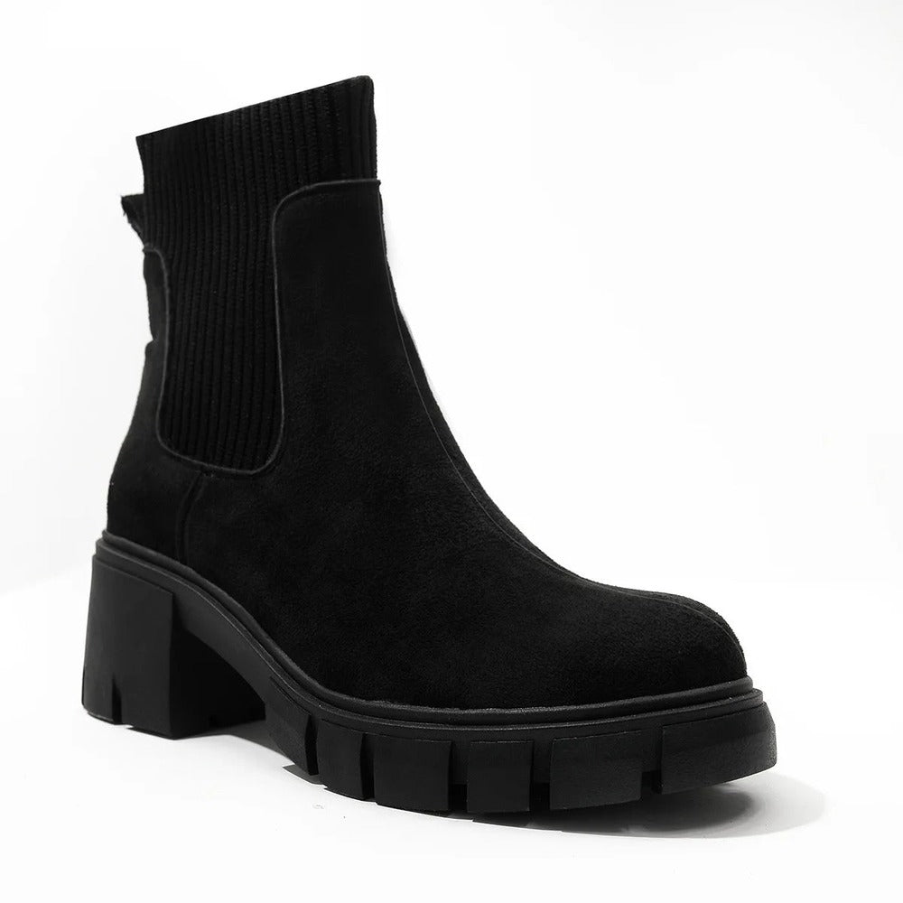 Zwarte Chelsea boot met plateauzool en blokhak